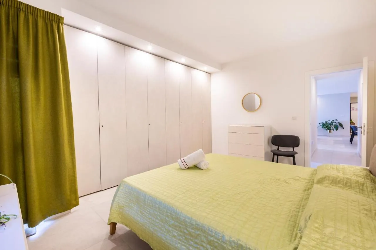 Ngh12 - Lovely, Spacious 2 Bedroom Apartment. Naxxar 0*,